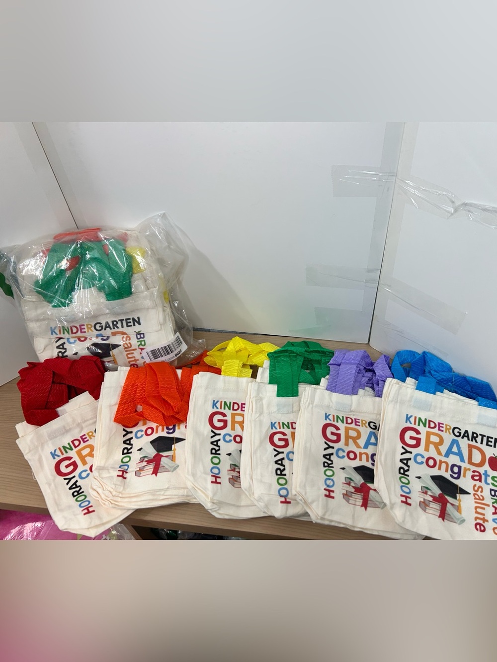Set of 30- Kindergarten Grad Congrats Tote Bags with Colorful Handles
